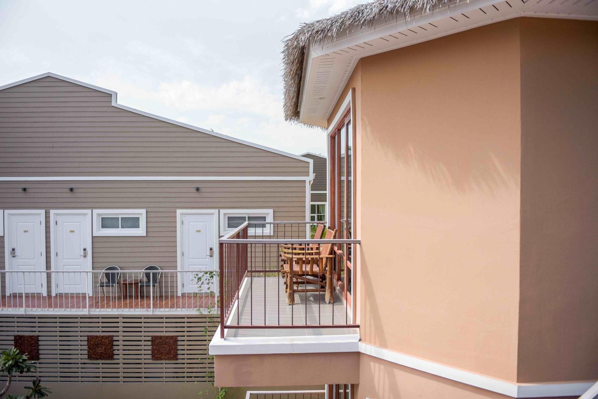 Seaman Resort Haad Chao Samran Dış mekan fotoğraf